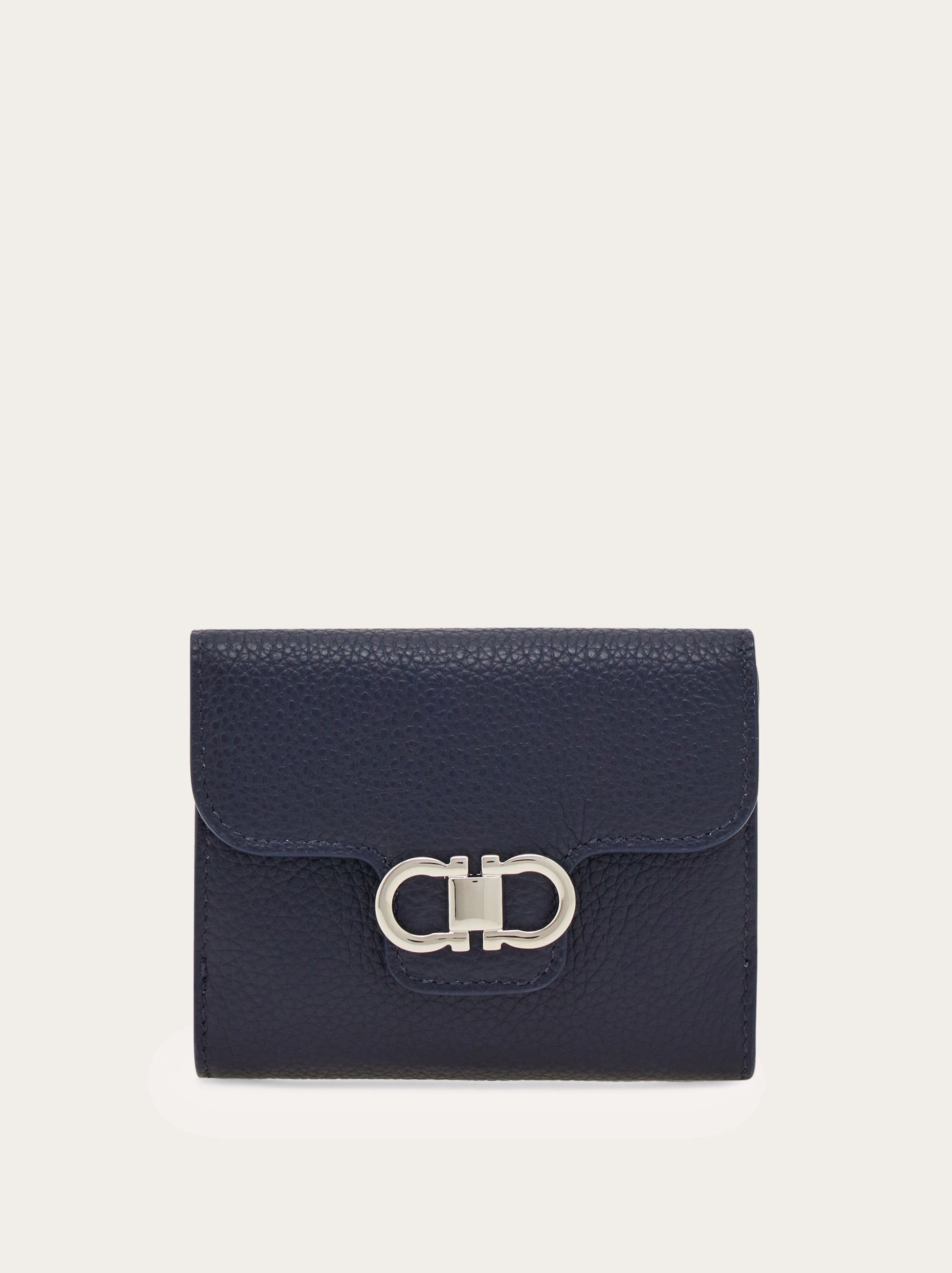 Gancini compact wallet - Women | Ferragamo
