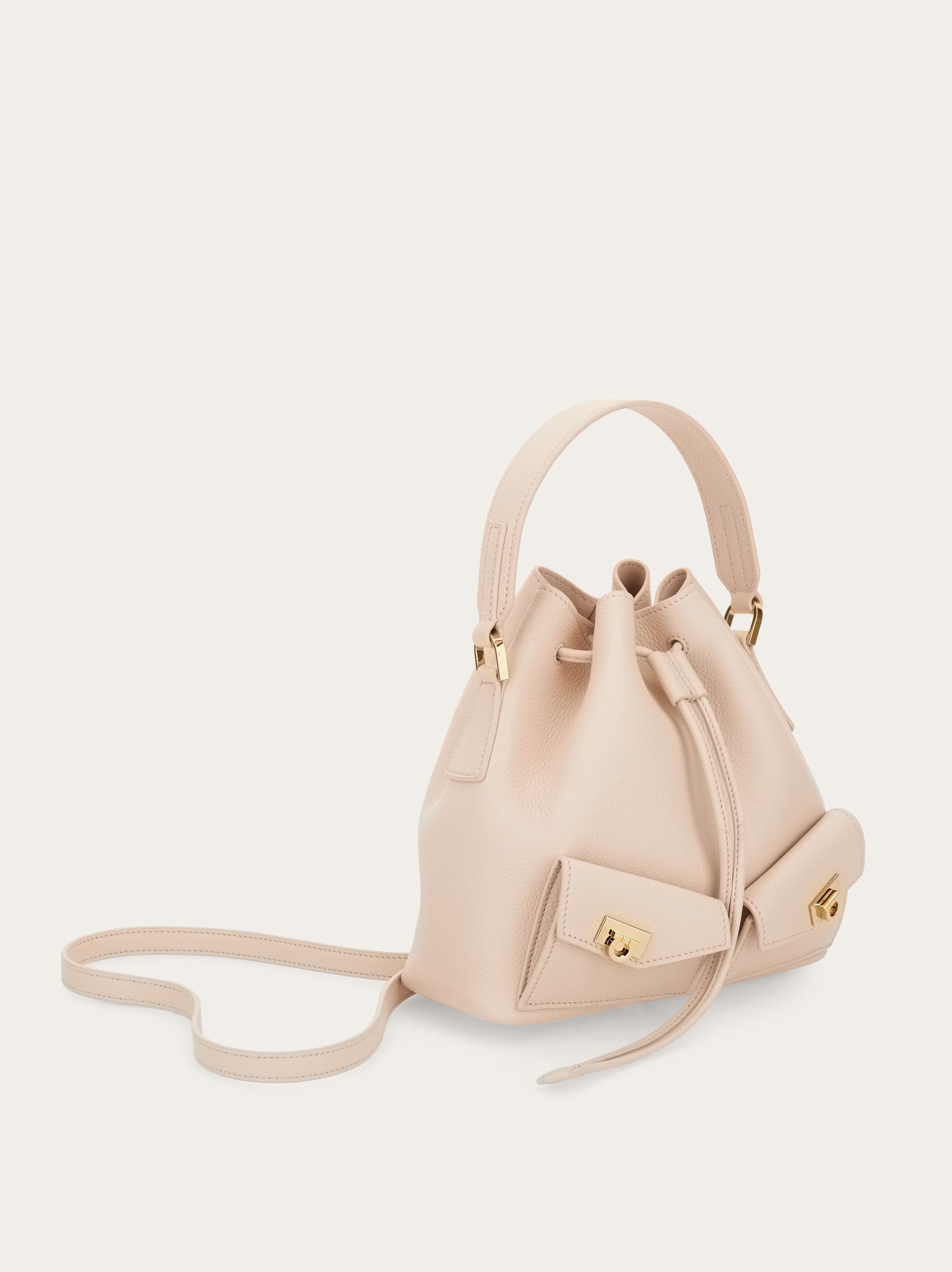バケットバッグ - ウィメンズ | Ferragamo
