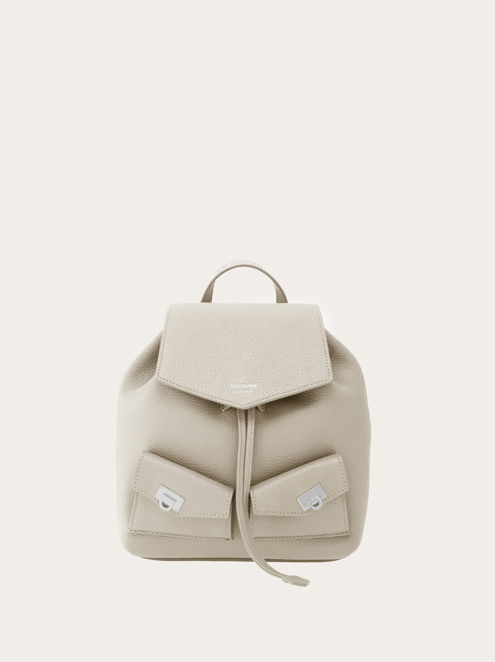 【m】milliong バックハグ バッグパック ラージ サンド Hug ミニバックパック - ウィメンズ | Ferragamo