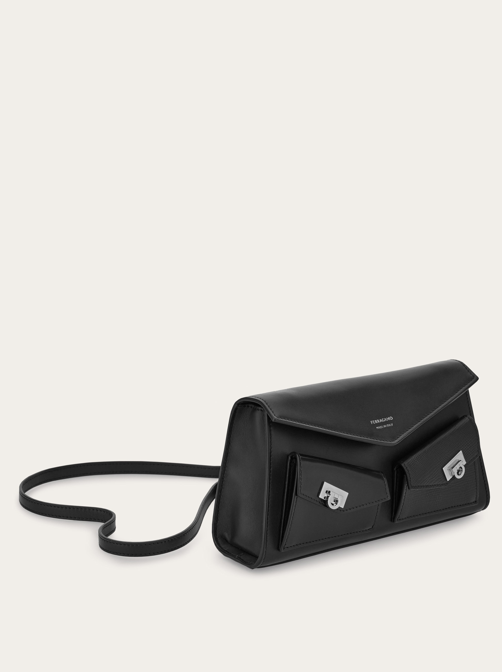 【関送無料】 FERRAGAMO Mini bag with shoulder strap FERRAGAMO MINI HUG BAG 🤍 | in depth review, what fits