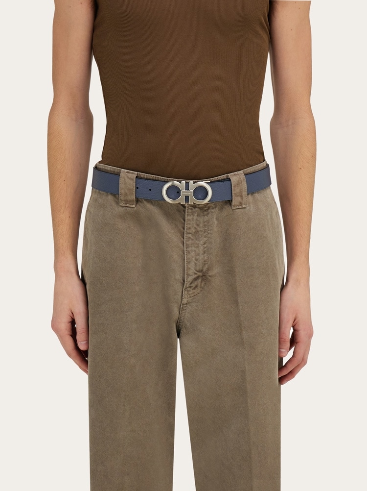 Reversible and adjustable Gancini belt Gallery image 4