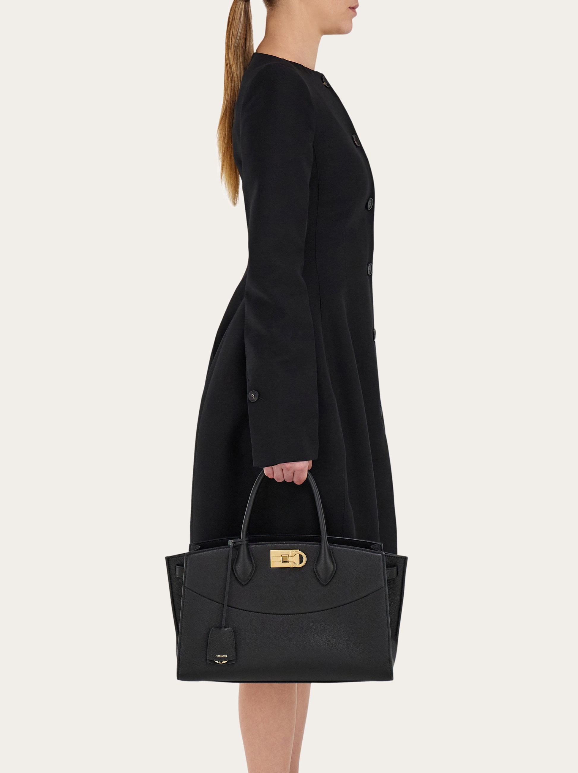 関税送料込 FERRAGAMO NEW FERRAGAMO STUDIO SOFT LARGE BAG New Ferragamo Studio soft bag (L) - Women | Ferragamo