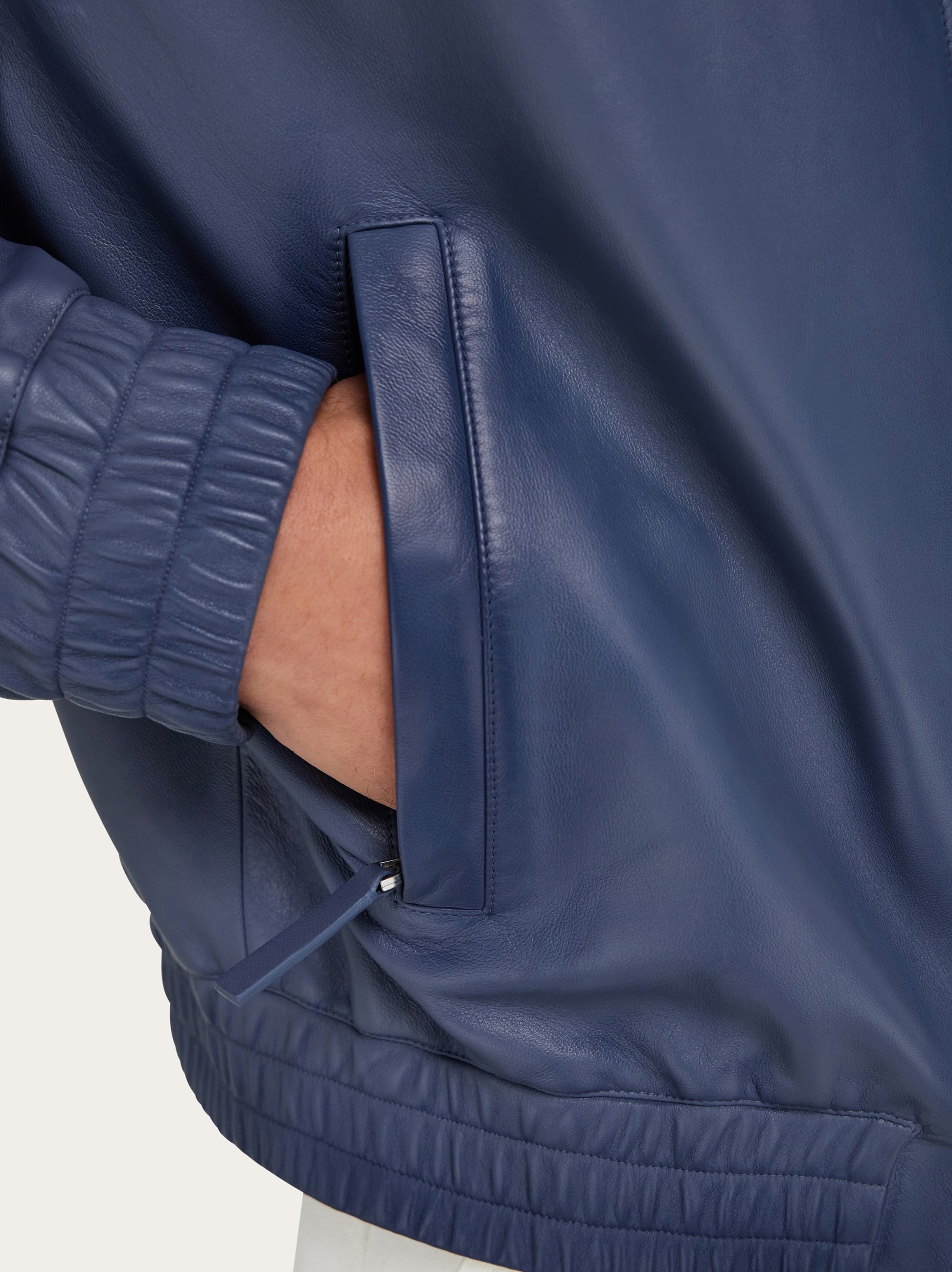 【イタリア製】Ferragamo ウール×レザー ニットブルゾン 2025年最新】Yahoo!オークション -フェラガモ ニットジャケットの中古