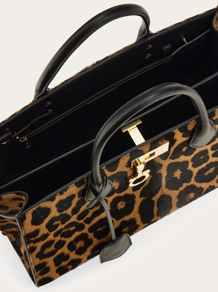 New Ferragamo Studio soft bag (L) Gallery image 6