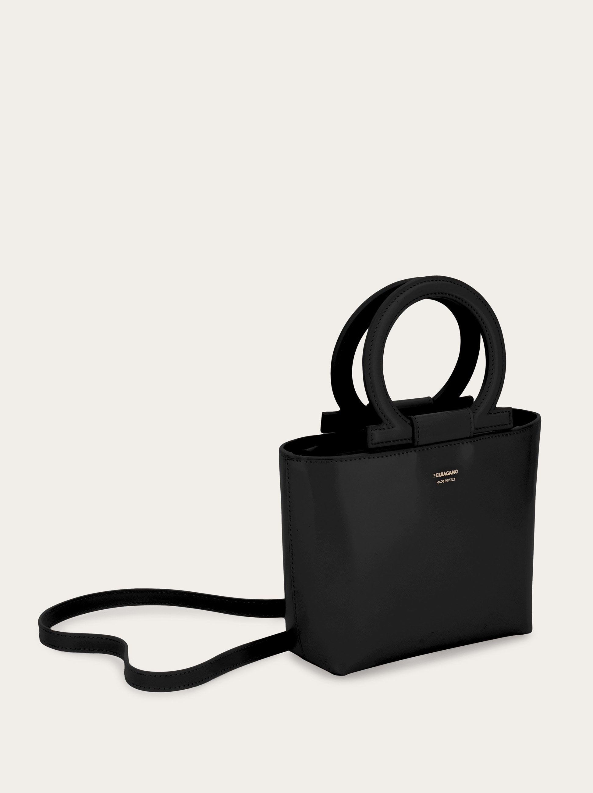【極美品】フェラガモ ガンチーニ パーティバッグ ミニハンドバッグ ガンチーニ ミニバッグ - ウィメンズ | Ferragamo