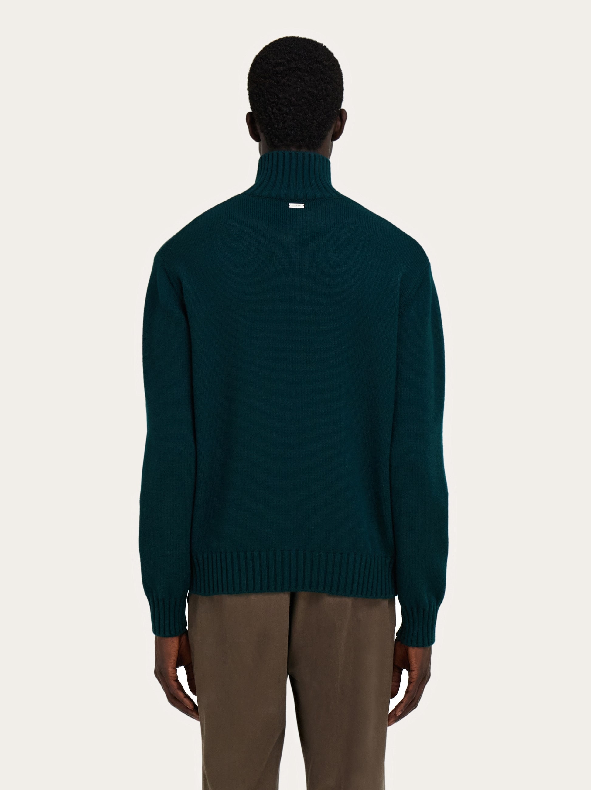 【送料&関税込】Ferragamo Dark Green Cashmere Sweater High neck cashmere pullover - Men | Ferragamo