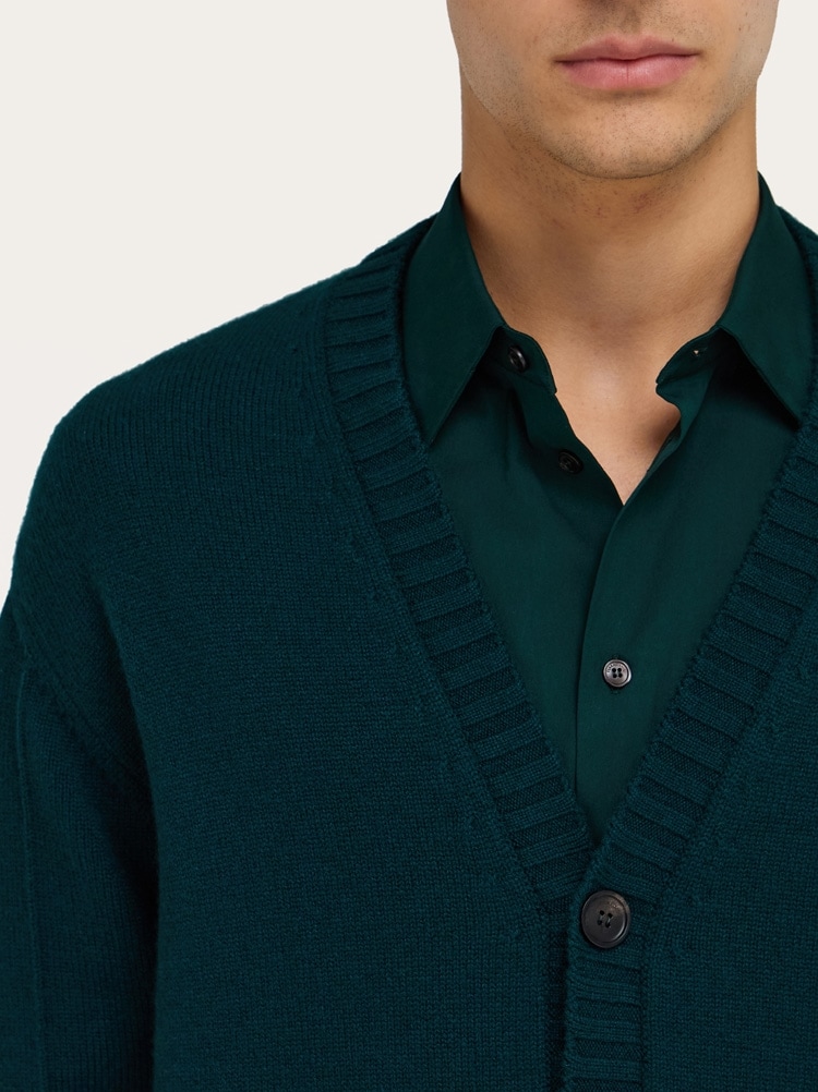 Cashmere cardigan Gallery image 4