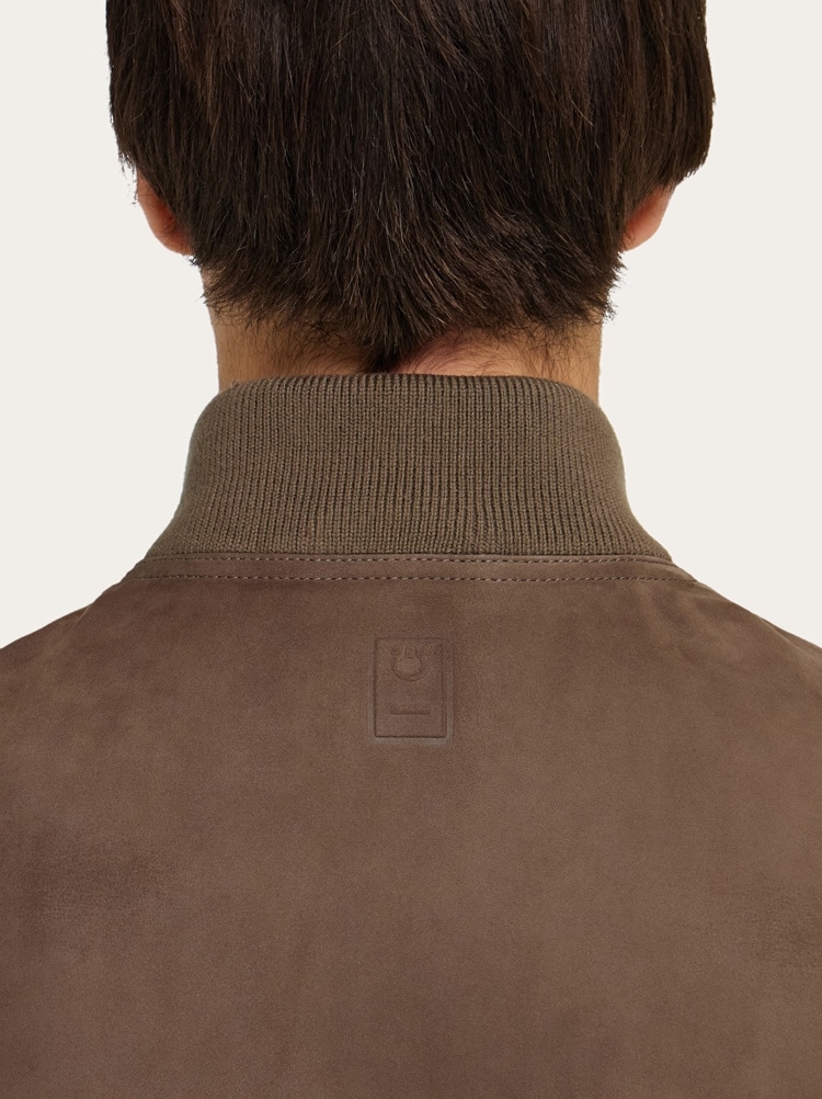 Nubuck gilet Gallery image 7