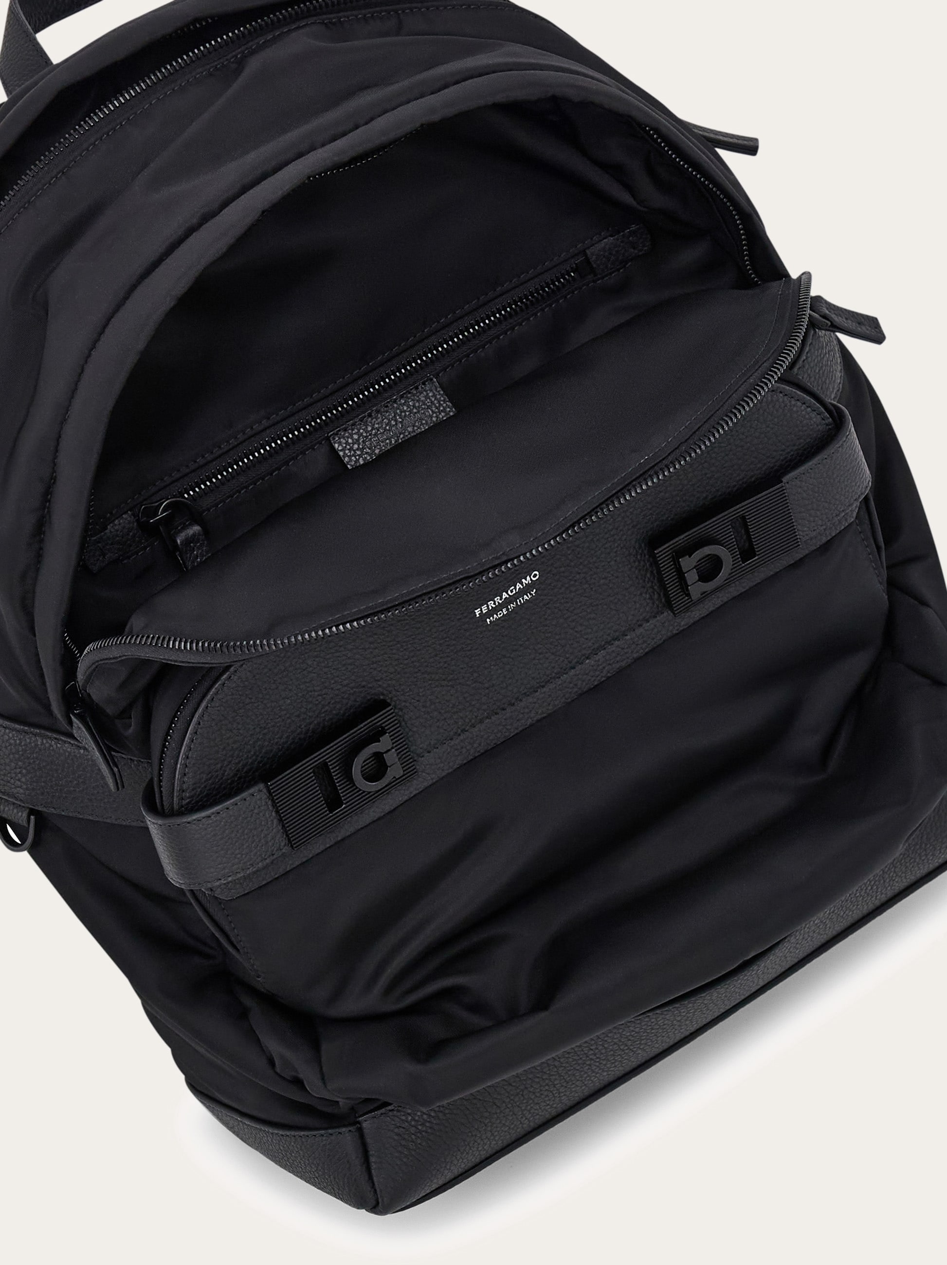 バックパック - メンズ | Ferragamo