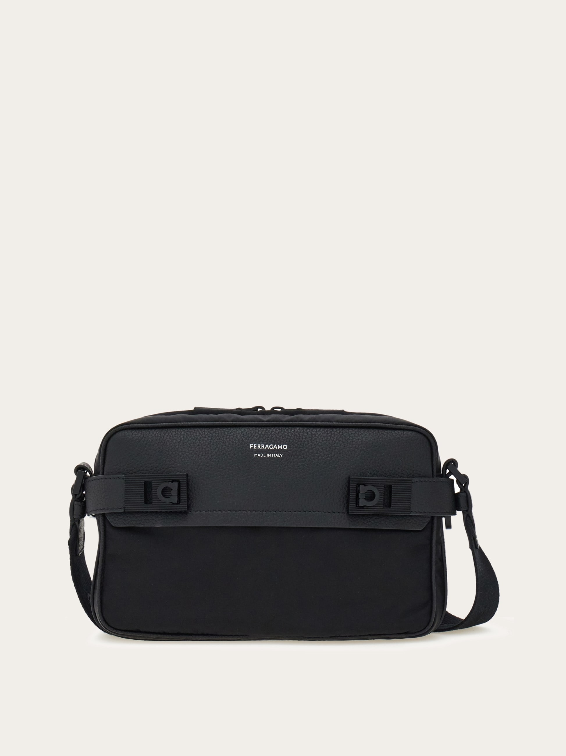 メッセンジャーバッグ - メンズ | Ferragamo