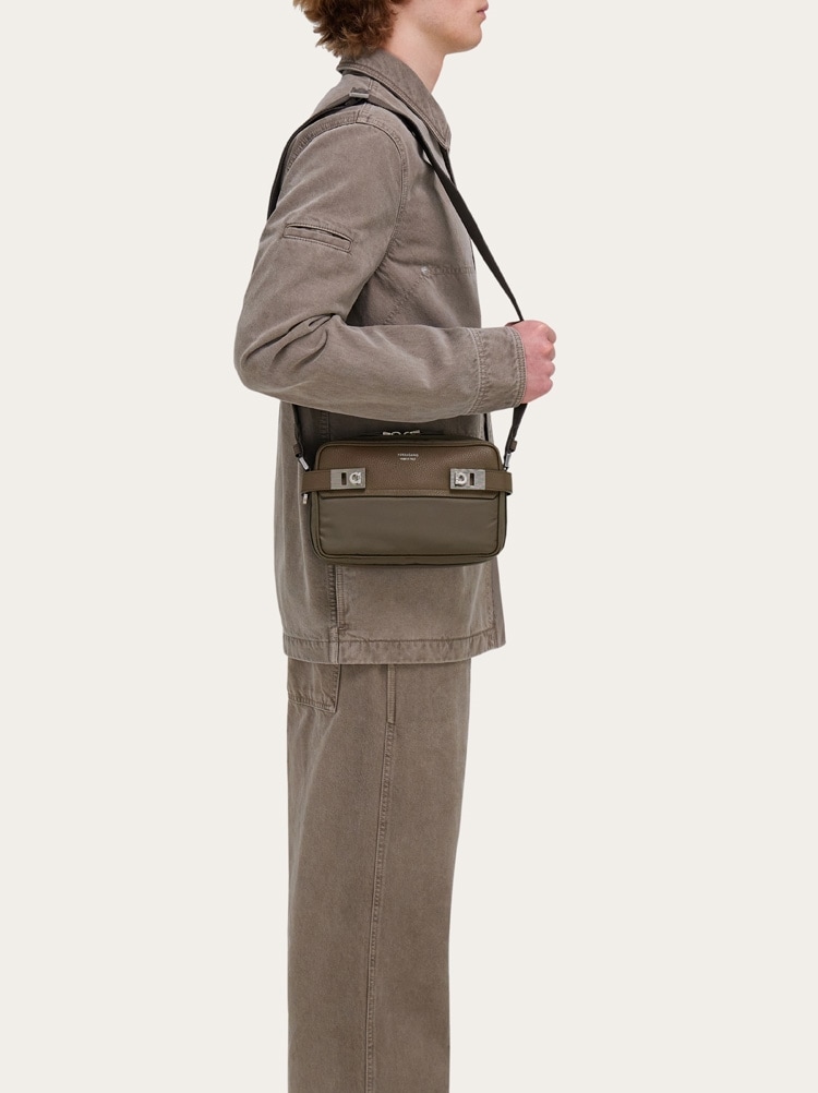 メッセンジャーバッグ Gallery image 2