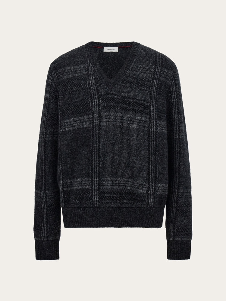 V-neck tartan jumper Gallery image 1