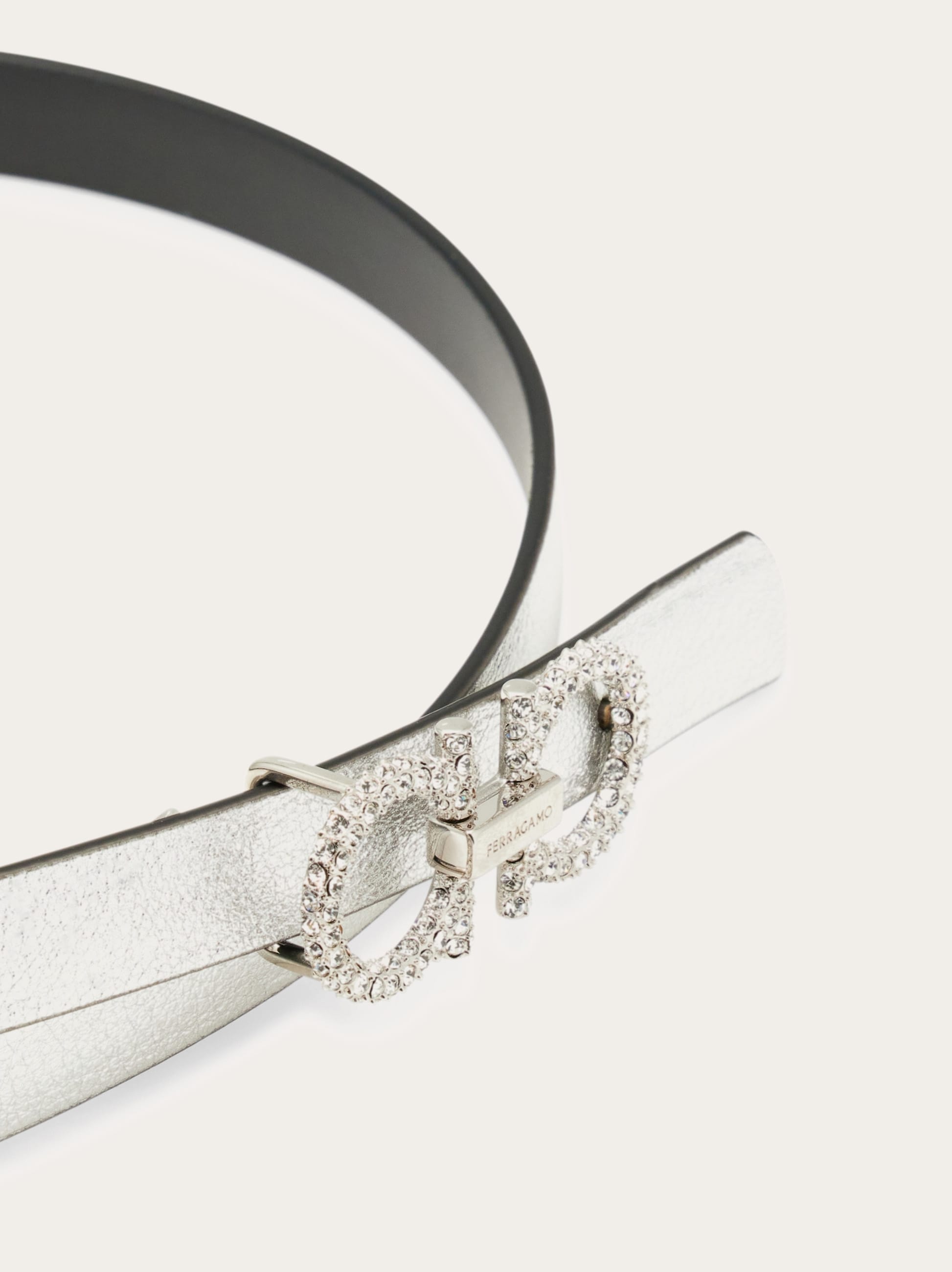 Reversible and adjustable Gancini belt - Women | Ferragamo