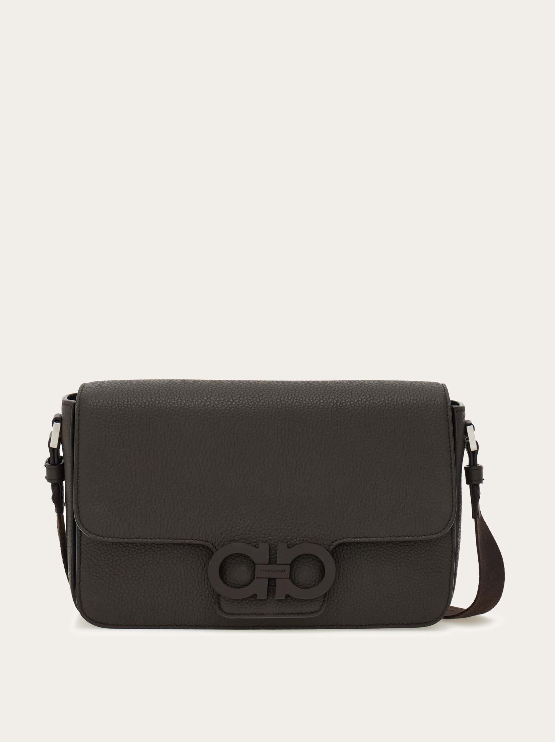 【送料&関税込】Ferragamo L Leather Crossbody Bag FERRAGAMO Leather Medium Crossbody Bag | Bloomingdale's