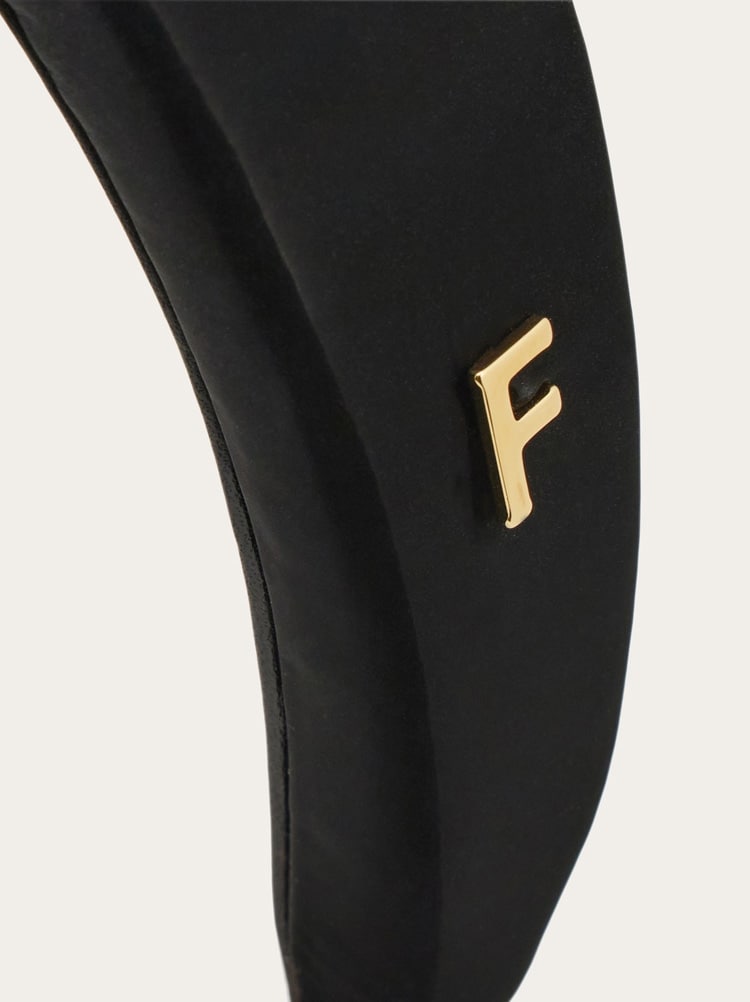 Padded hairband Gallery image 2