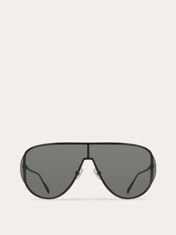 Sunglasses Gallery image 1