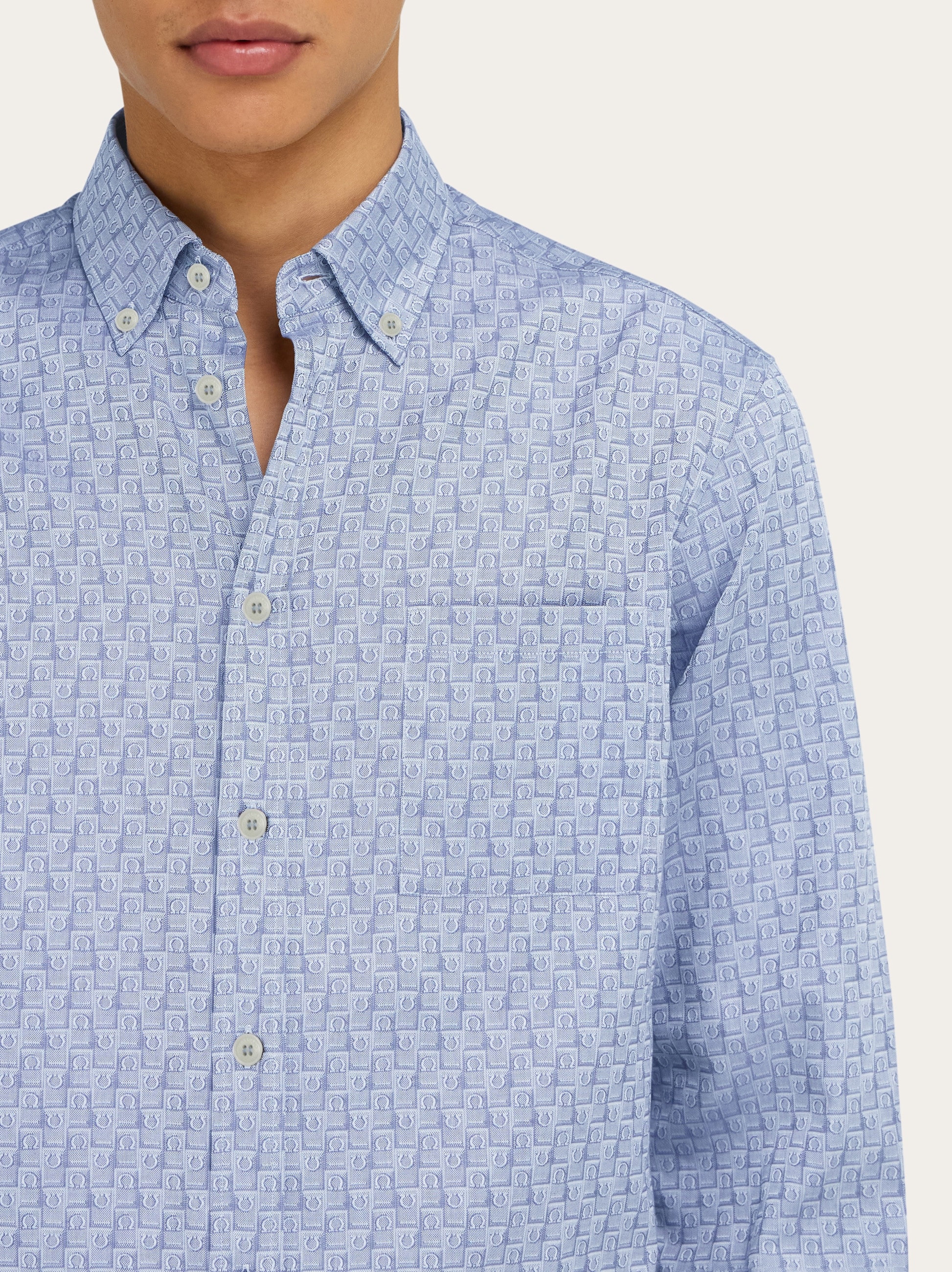 Tシャツ・カットソー FERRAGAMO FW25 'Gancini' shirt (786619 OXFORDBLUE) Ferragamo Monogram shirt - Men | Ferragamo