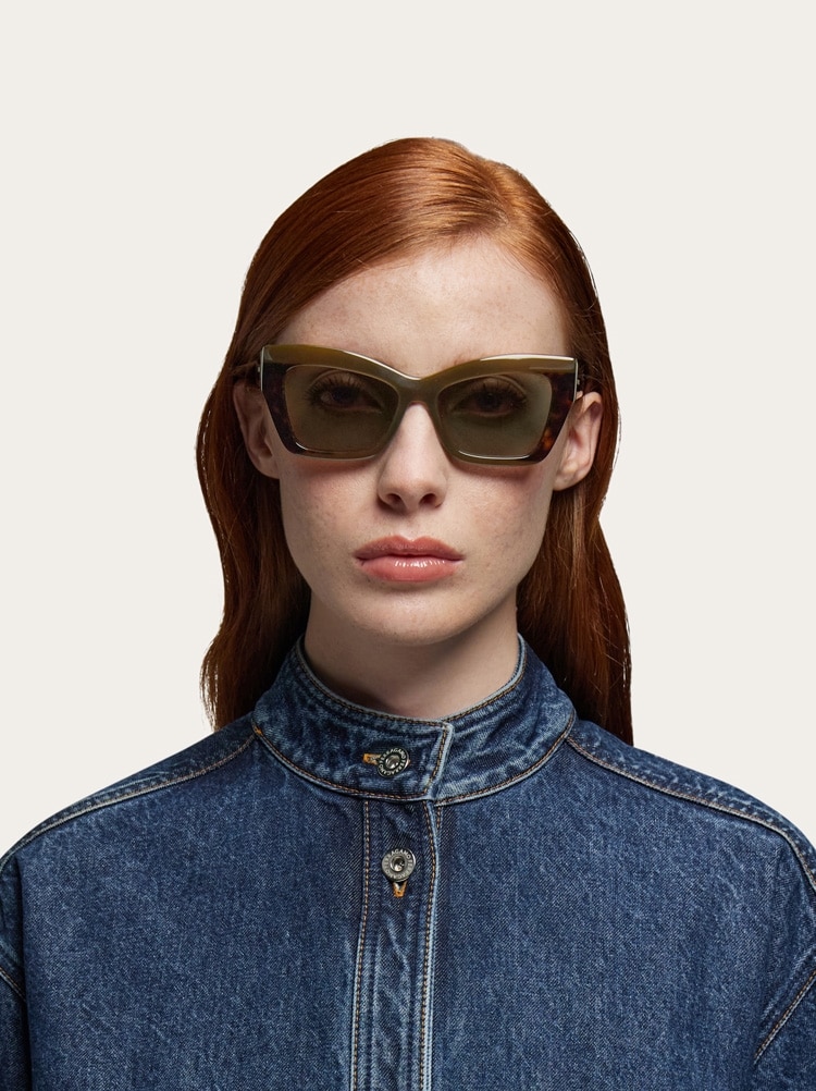 Sunglasses Gallery image 3