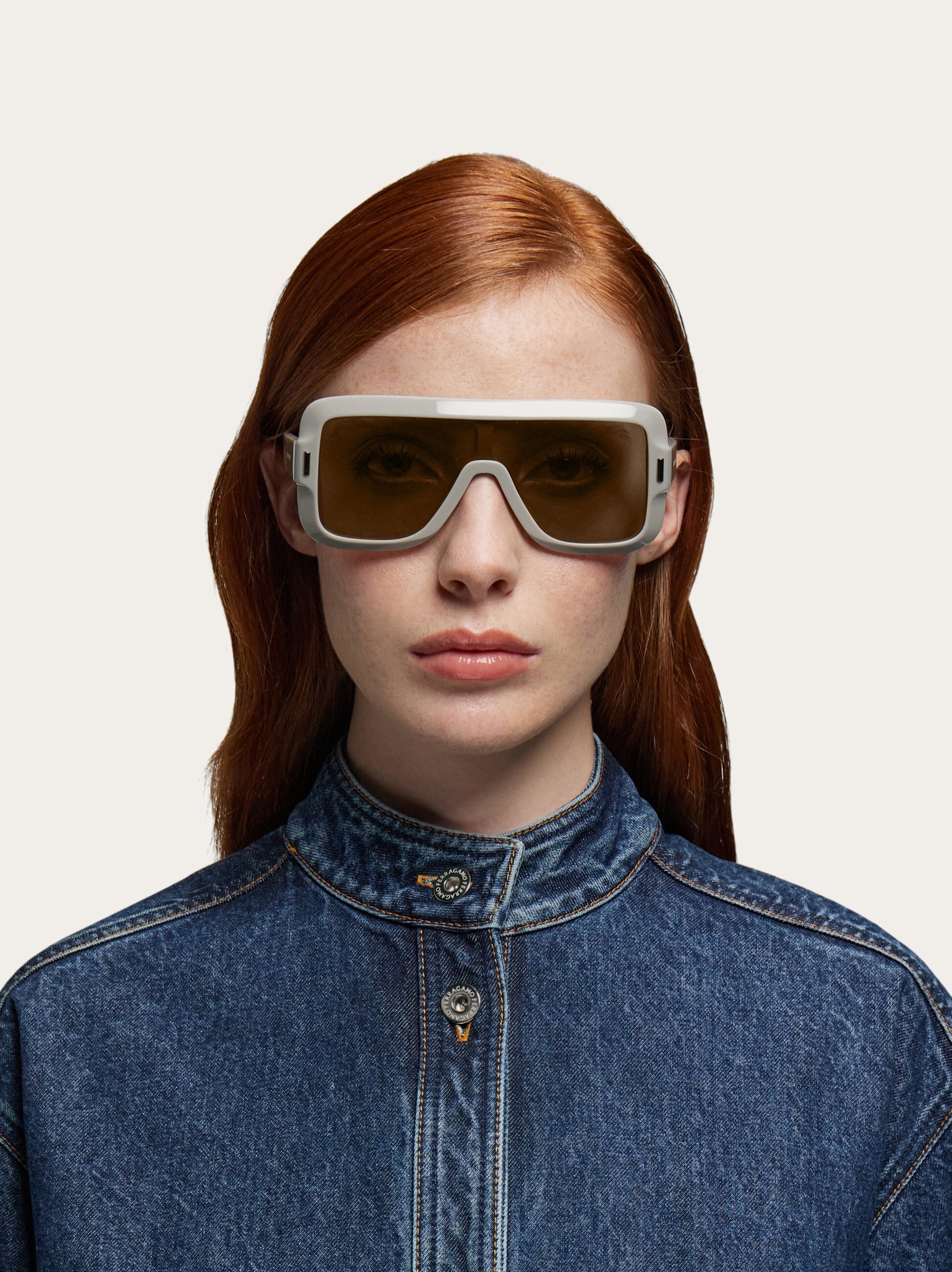 Mask frame sunglasses - Women | Ferragamo