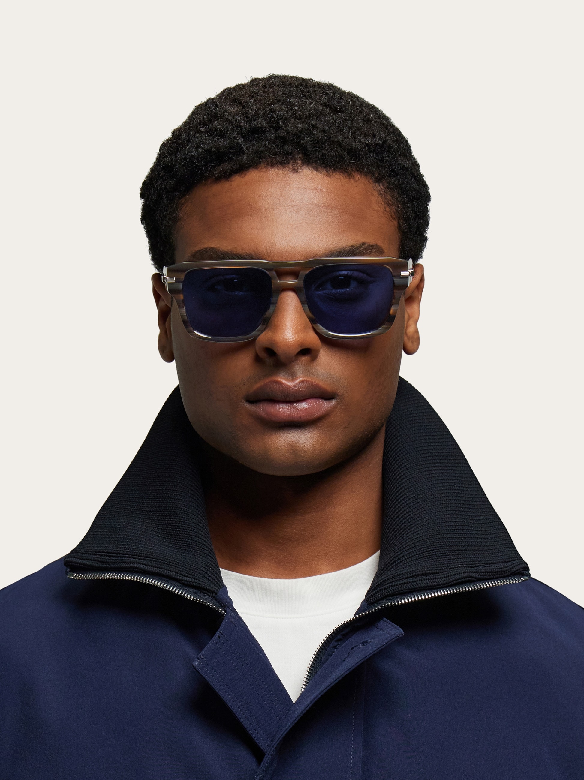 Navigator frame sunglasses - Men | Ferragamo