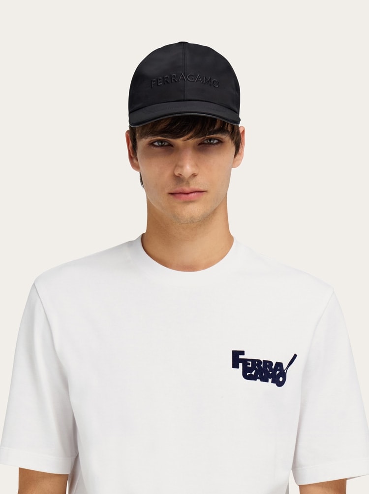Baseball cap with embroidered logo Gallery image 4