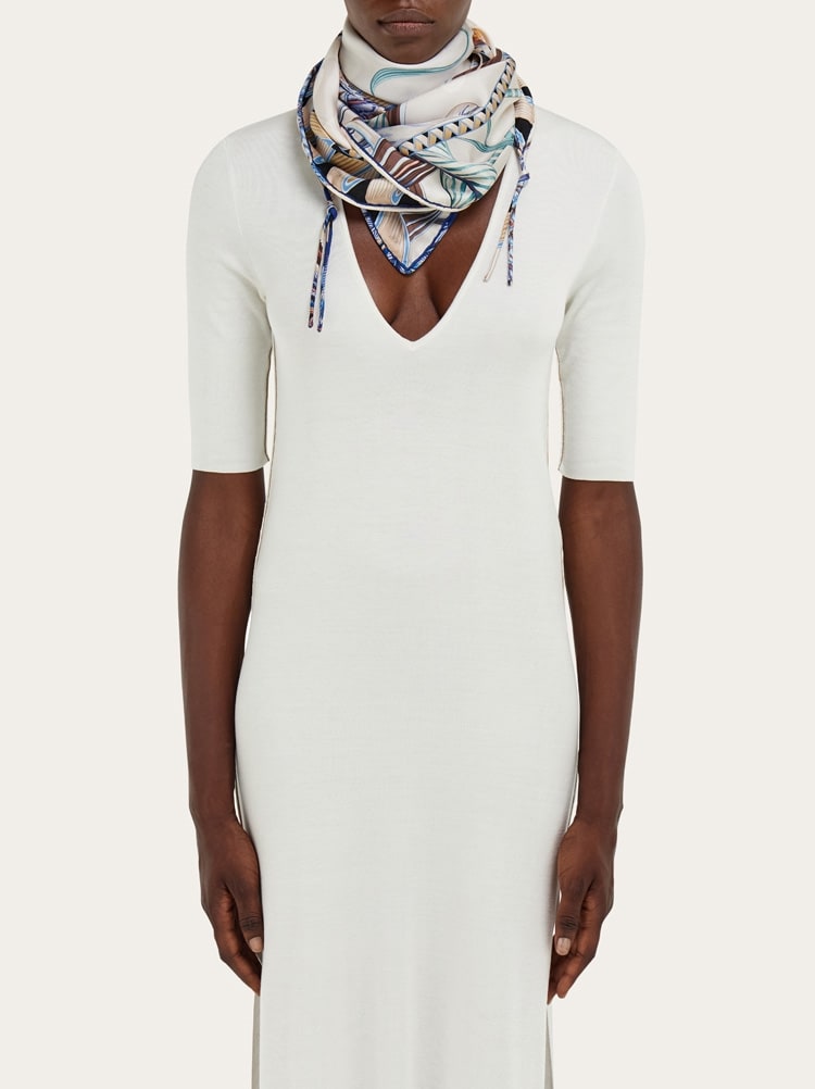 Giada print triangle foulard Gallery image 3