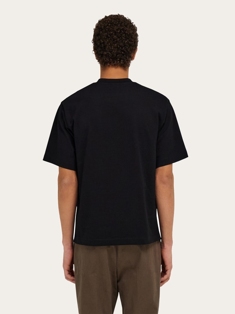 Crew neck T-shirt with printed signature Gallery image 3