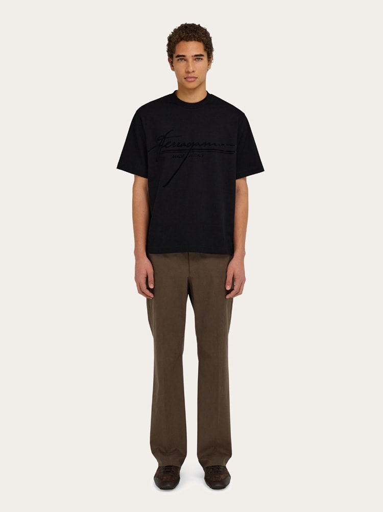 Crew neck T-shirt with printed signature Gallery image 5