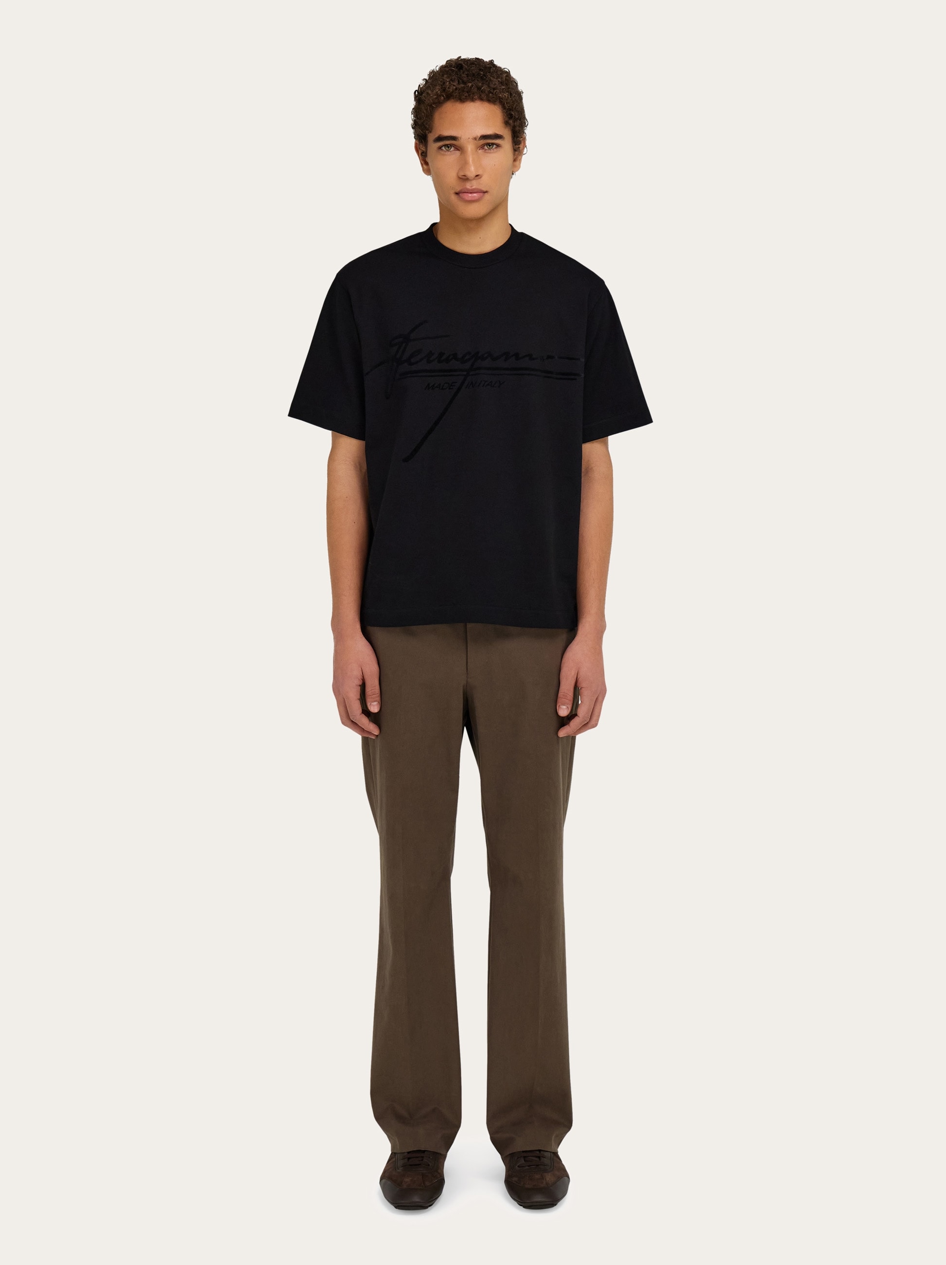 Tシャツ・カットソー FERRAGAMO FW25 Logo embroidery polo shirt (784281 NEWNAVY) Crew neck T-shirt with printed signature - Men | Ferragamo