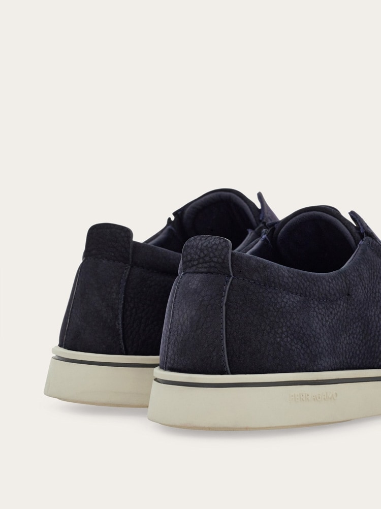 Slip-on sneaker Gallery image 4