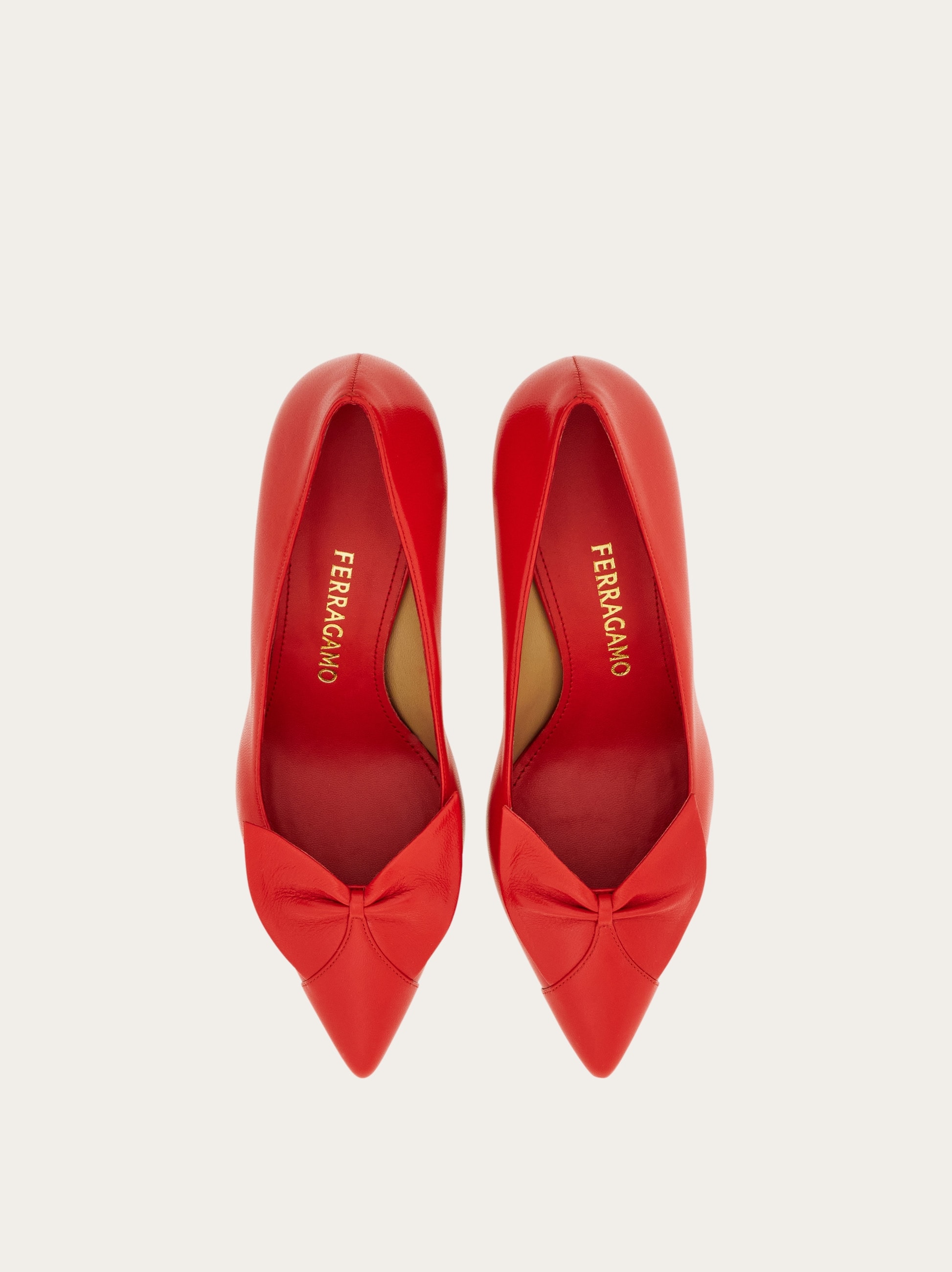 靴 OHGA SATIN RIBON PUMPS Efflorescence Pumps in satin Off White Woman