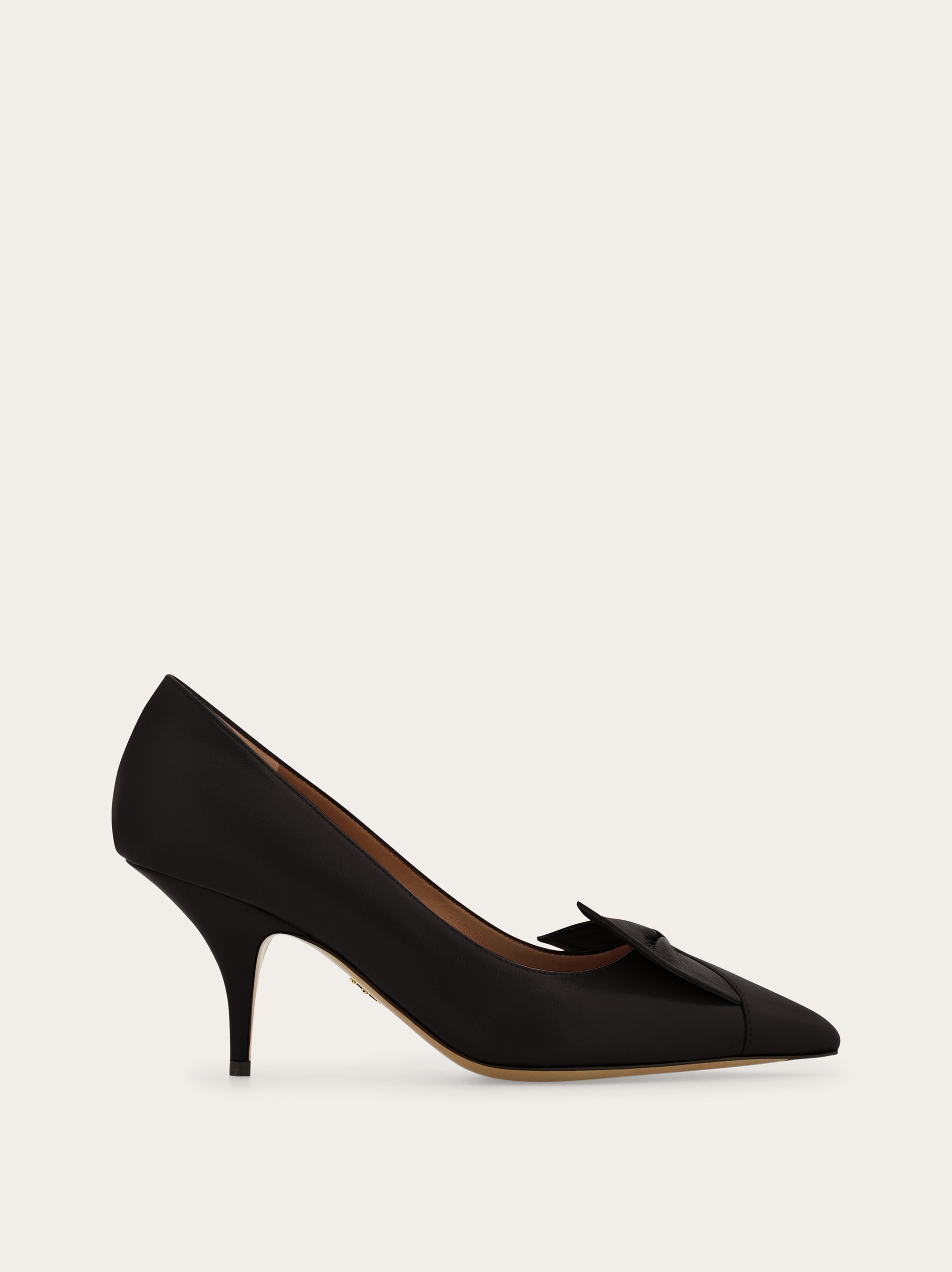 関税負担なし☆Salvatore Ferragamo VARA BOW PUMP パンプス Vara pump - Women | Ferragamo