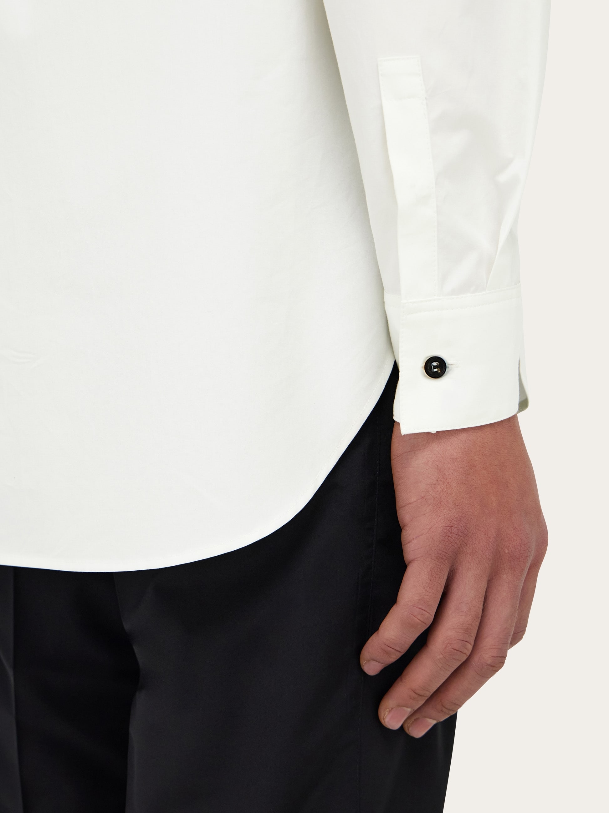 FERRAGAMO直営店 Back to Earth - トスカーナ プリント シャツ Back to Earth - Tuscany print silk shirt - Men | Ferragamo