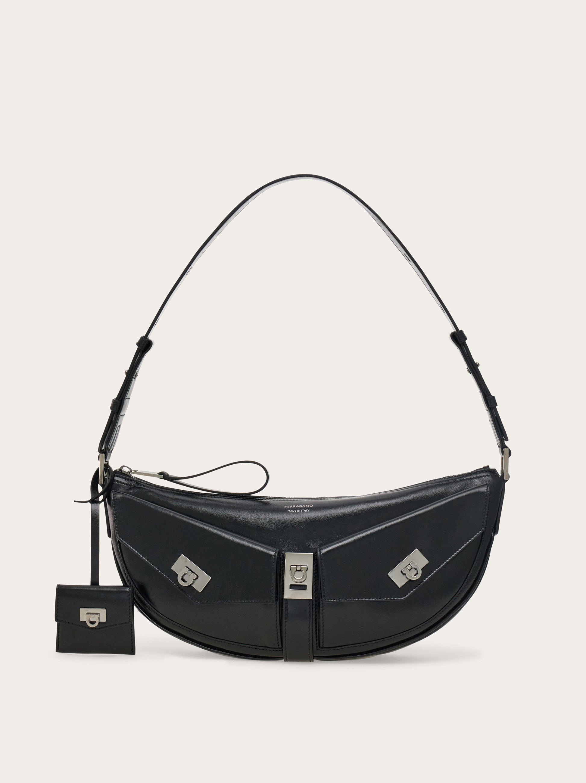 ショルダーバッグ・ポシェット Salvatore Ferragamo Arch Hobo Shoulder Bag Ferragamo | Arch black shoulder bag | Savannahs