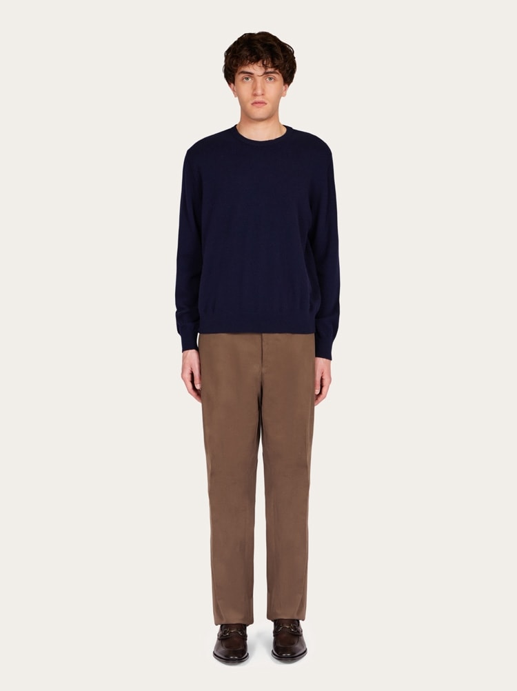 Pantalon haute couture Gallery image 7