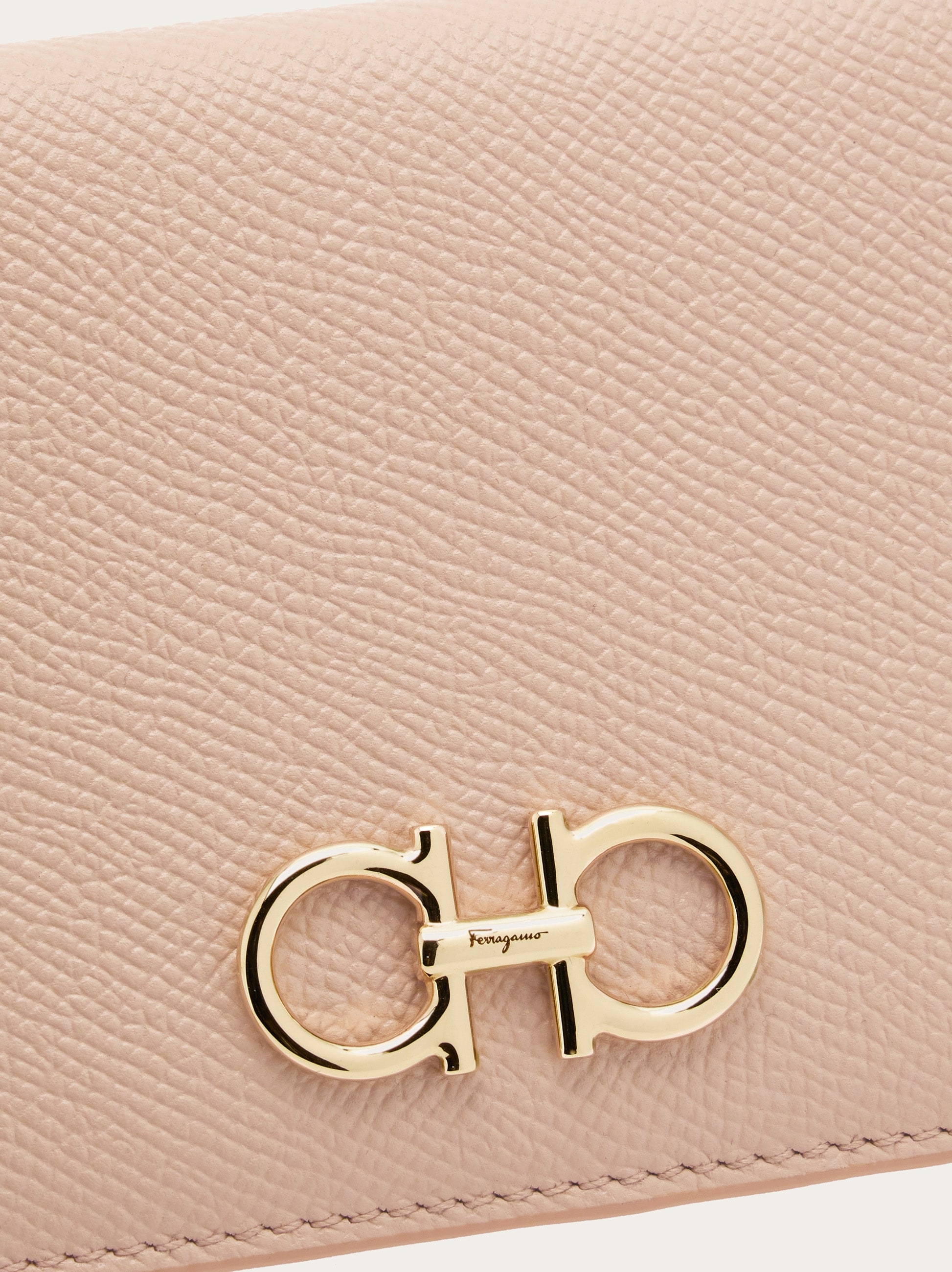 ガンチーニ 二つ折り財布 - ウィメンズ | Ferragamo