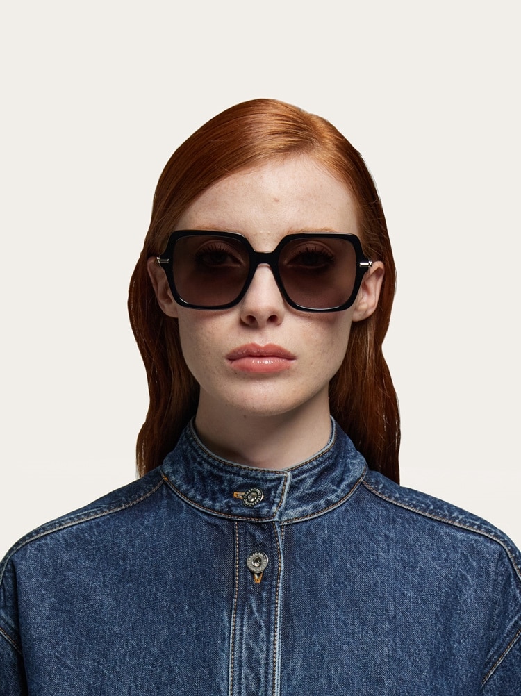 Sunglasses Gallery image 3