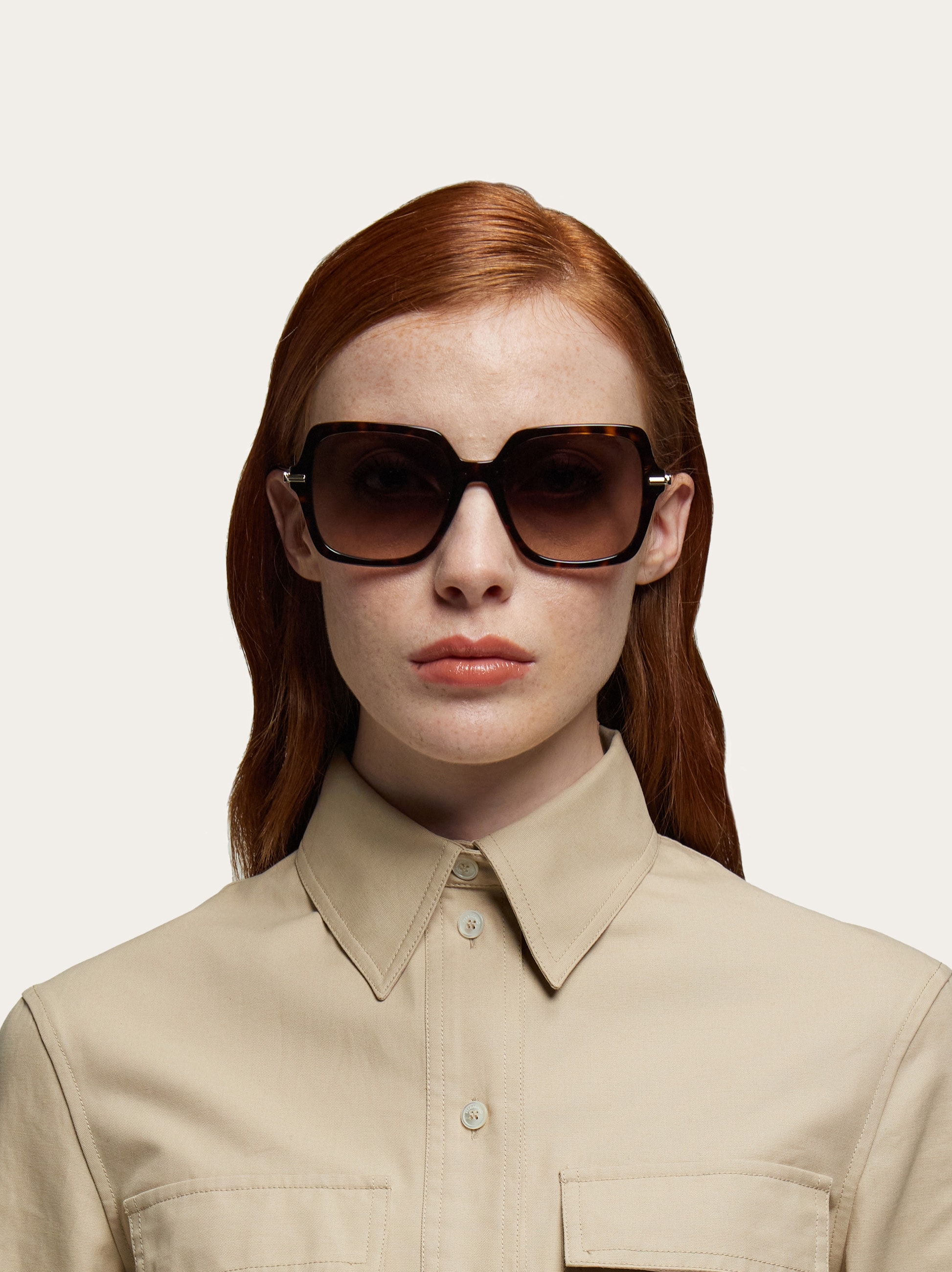 Square frame sunglasses - Women | Ferragamo