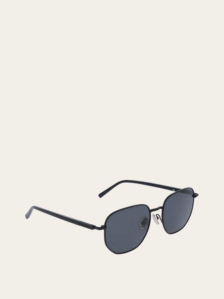 Sunglasses Gallery image 2