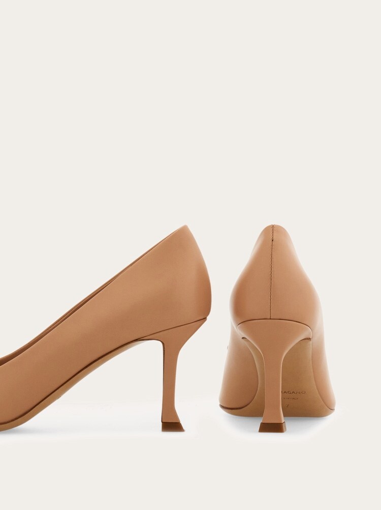 뉴 바라 플레이트 펌프스 Gallery image 5