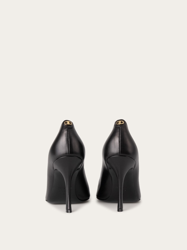 Pump shoe Gallery image 4