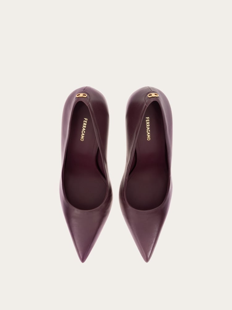 Pump shoe Gallery image 3