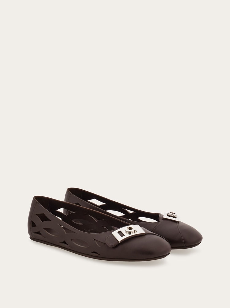 Back to Earth - Hug buckle ballet flat Gallery image 2
