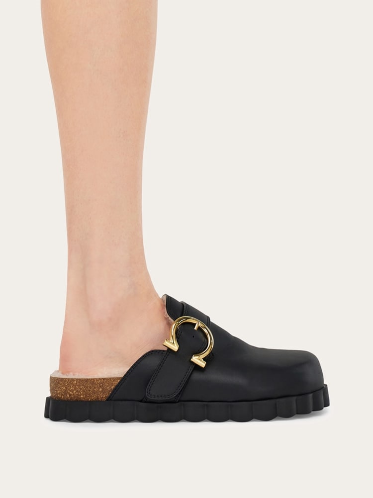 Gancini clog with rippled sole detail Gallery image 4