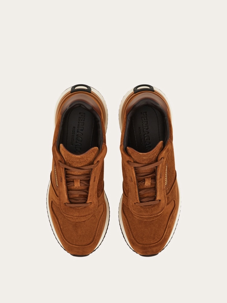 Low cut sneaker Gallery image 3