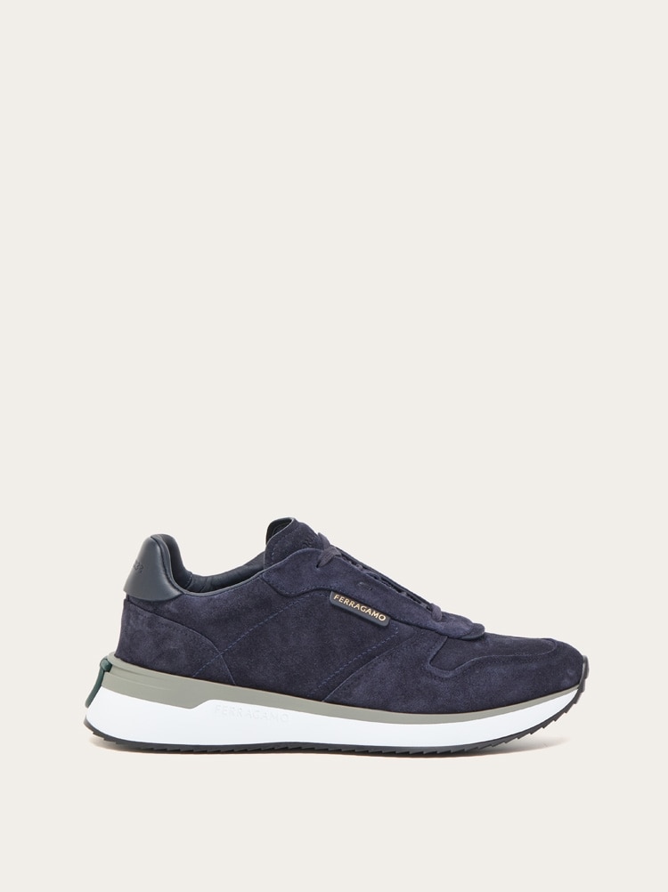 Low cut sneaker Gallery image 1