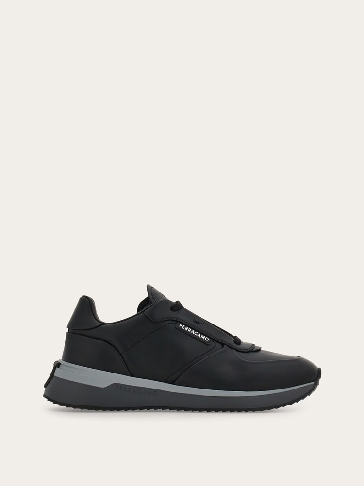 フェラガモブラック スニーカー 楽天市場】Salvatore Ferragamo サルヴァトーレフェラガモ Cube