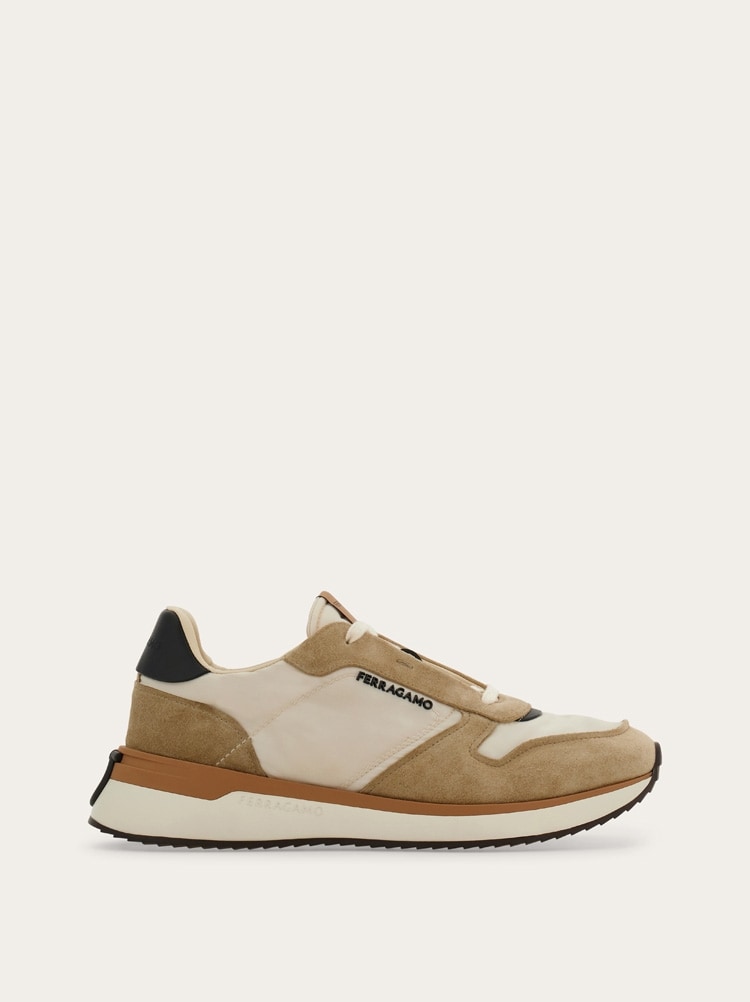 Low cut sneaker Gallery image 1