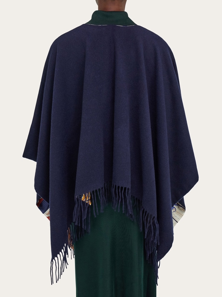 Cashmere and silk reversible cape Gallery image 8