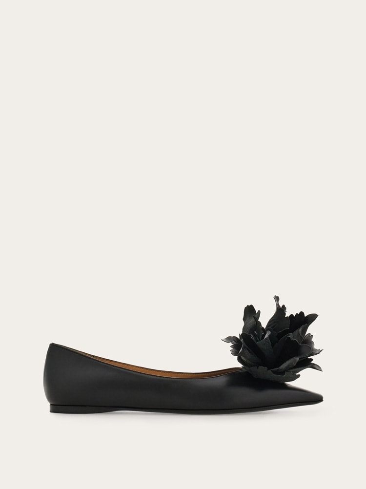 Flower embellished ballet flat Gallery image 1